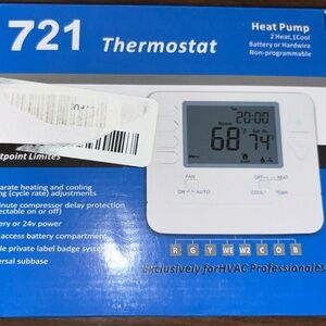 NEW 721 Non Programmable Thermostat Heat Pump 2 Heat, 1 Cool Battery Or Hardwire
